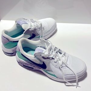 Nike AirMAX Excee